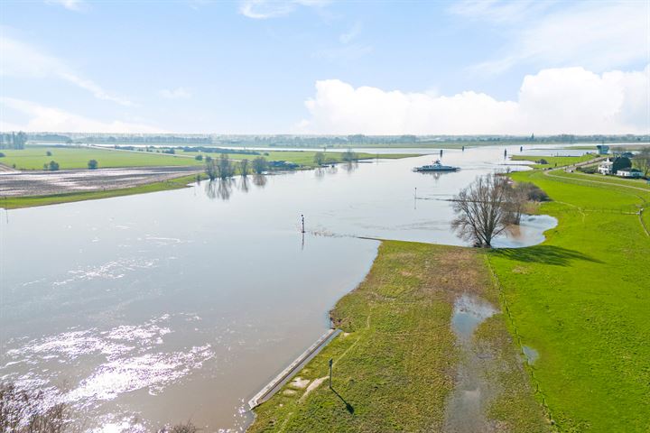 Bekijk foto 3 van Lekdijk Oost 4