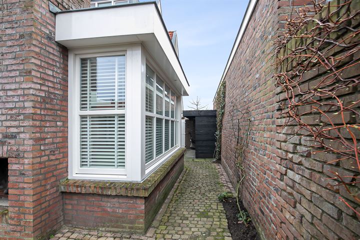 Bekijk foto 32 van Oranjestraat 25