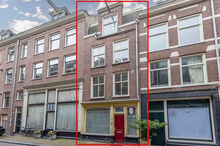 Bekijk foto 2 van Eerste Goudsbloemdwarsstraat 12