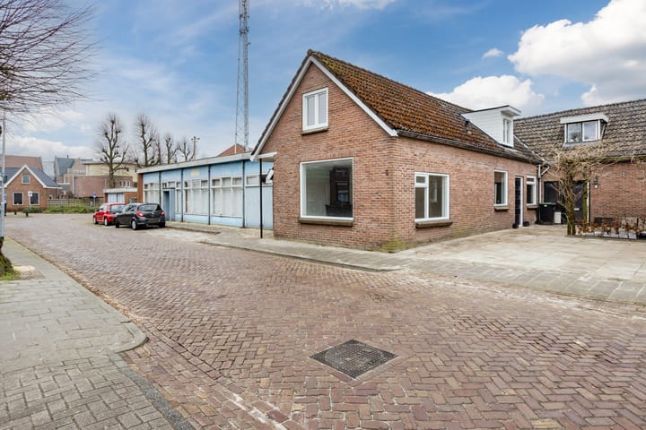 Foto 2 van Schoolstraat 5