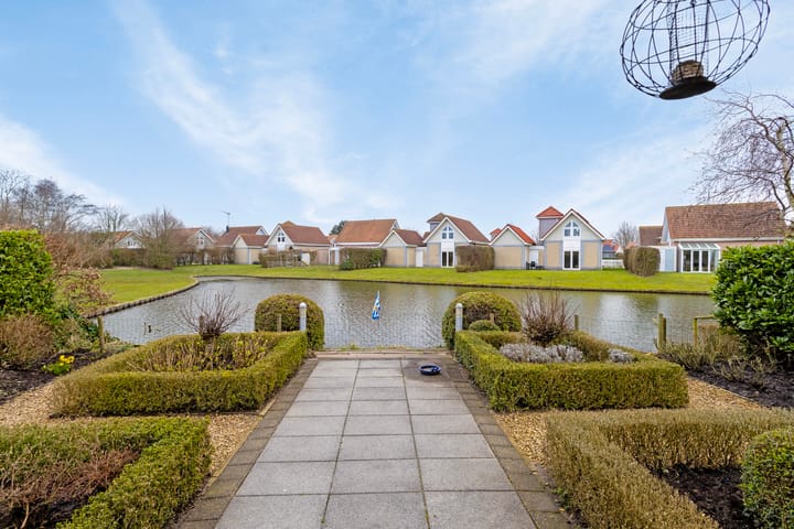 Photo 3 of Helmgras 9