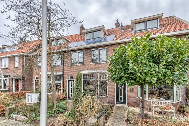 Bekijk foto 32 van Juliana van Stolbergstraat 17