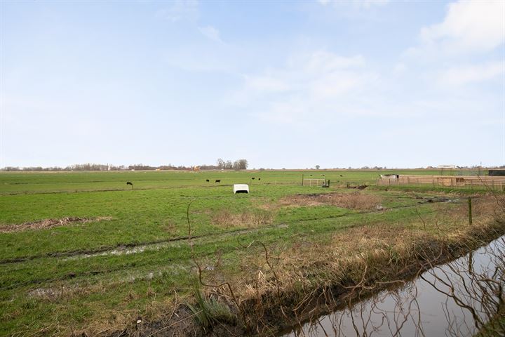 Bekijk foto 49 van Molenweg 13