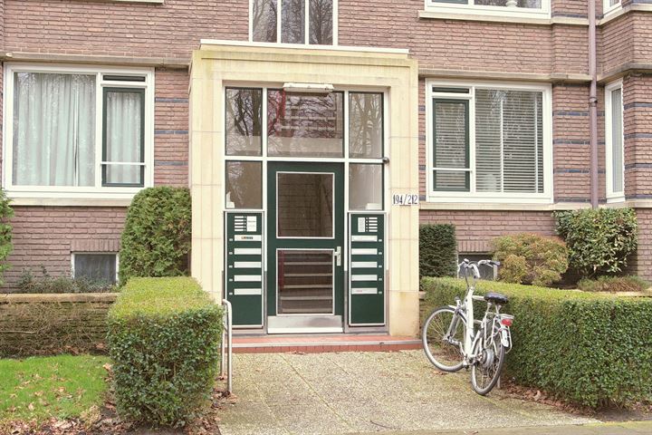 Bekijk foto 9 van Huis te Landelaan 204