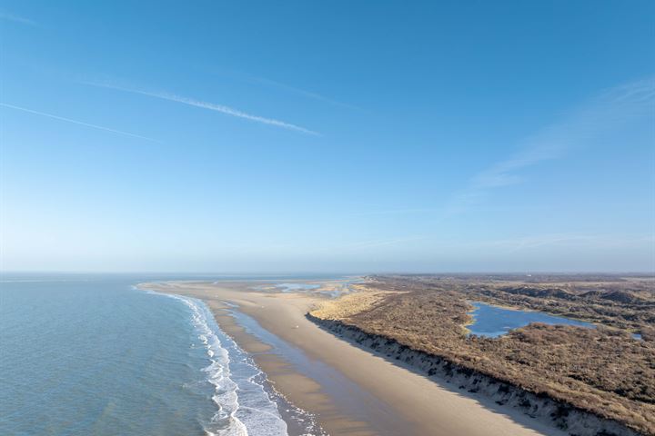 Bekijk foto 6 van Strandweg