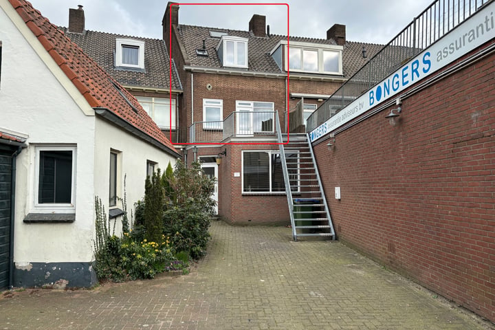 Bekijk foto 2 van Van Riessenstraat 1-F