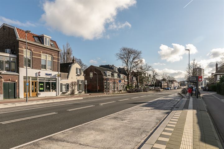 Bekijk foto 14 van Esschilderstraat 26-C