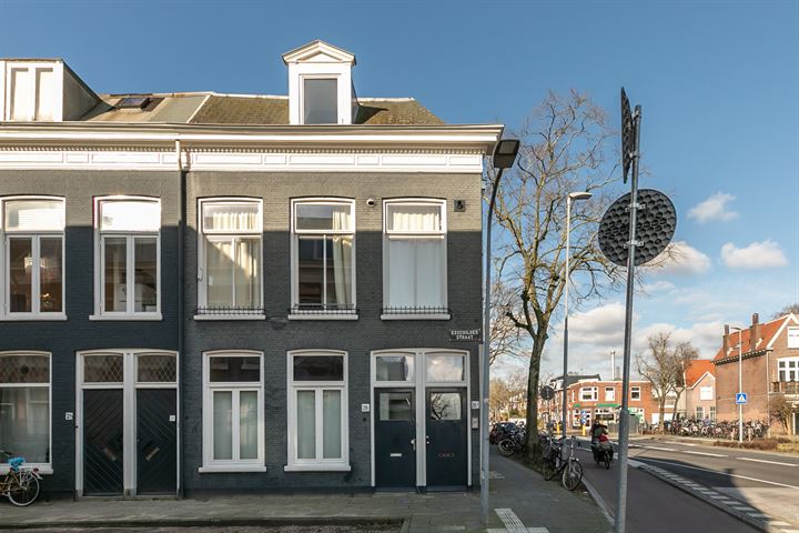 Bekijk foto 13 van Esschilderstraat 26-C