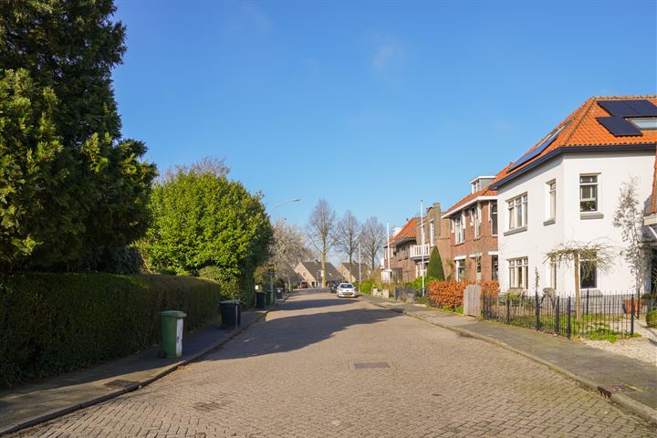 Bekijk foto 62 van Lingedijk 19