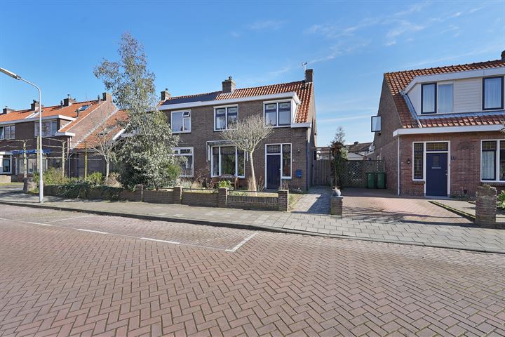 Bekijk foto 31 van Willem-Alexanderstraat 15