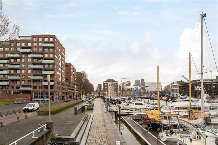 Bekijk foto 47 van Helmersstraat 19