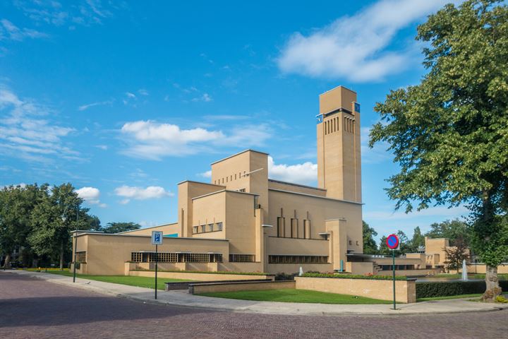 Bekijk foto 46 van Van Ostadelaan 34