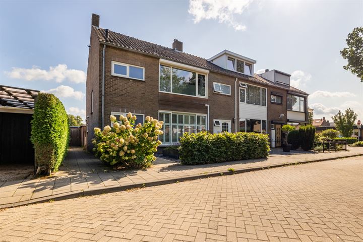 Bekijk foto 42 van Vondelstraat 1