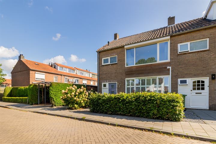 Bekijk foto 43 van Vondelstraat 1