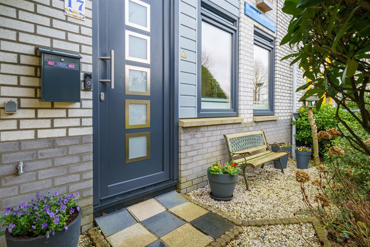 View photo 37 of Buster Keatonstraat 17