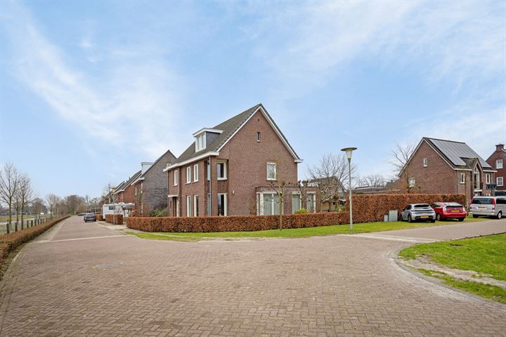 Bekijk foto 41 van Lavendelheide 20