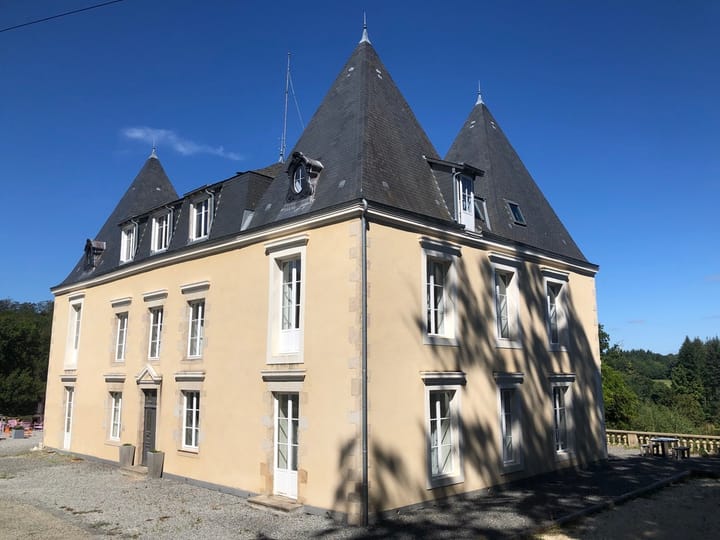 Foto 3 van Gerenoveerd chateau