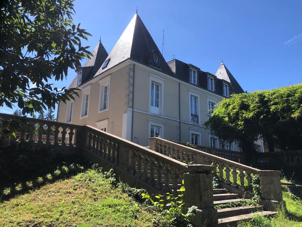 Foto 5 van Gerenoveerd chateau