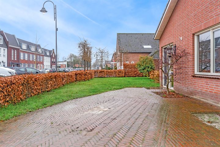 Bekijk foto 36 van Flessestraat 12