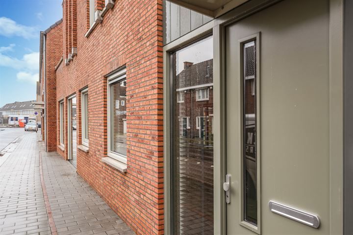 Bekijk foto 10 van Jan Stevensstraat 11