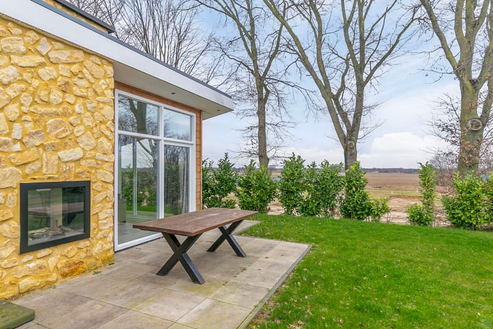 Photo 2 of Gasthuis 3-99