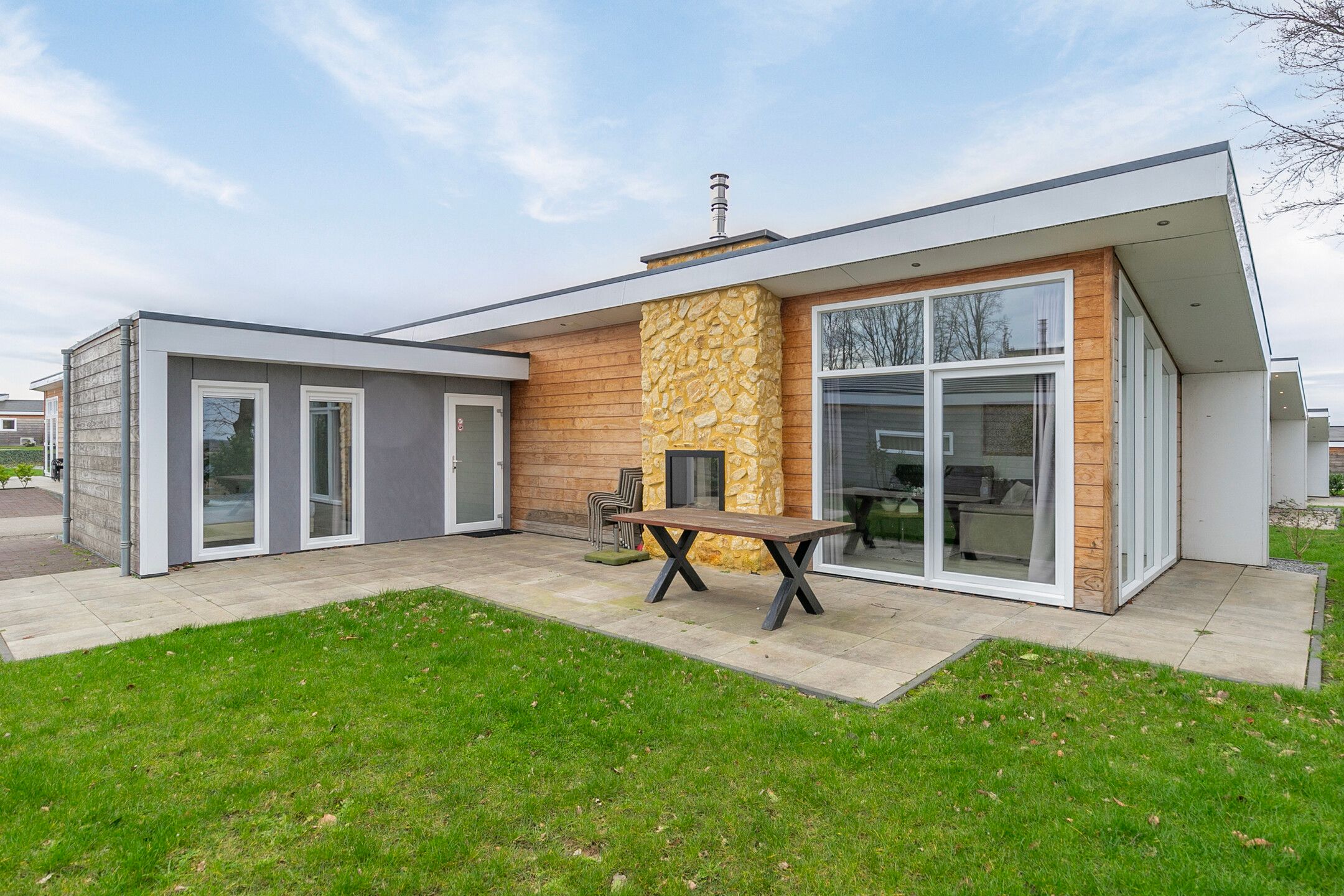 3-bedroom freehold villa in Bemelen — photo 1 of 5