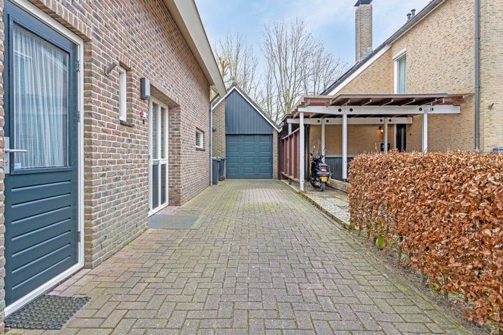 View photo 34 of Ravelijnstraat 32