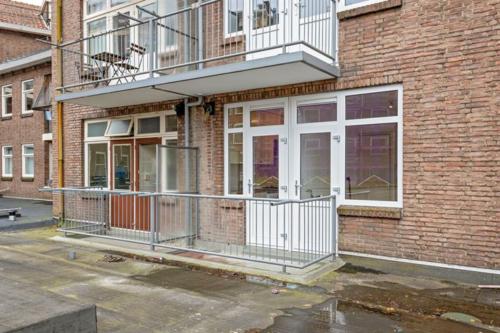 Bekijk foto 15 van Bredestraat 7-B