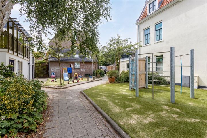 Bekijk foto 19 van Lange Dwarsstraat 49