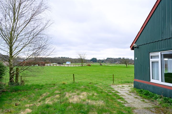 Bekijk foto 4 van Eerbeekseweg 140