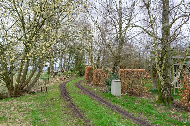 Bekijk foto 12 van Eerbeekseweg 140