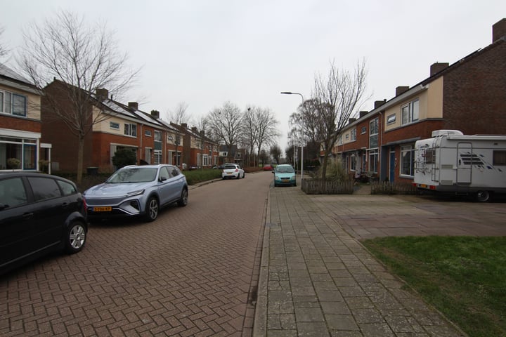 Bekijk foto 2 van Thorbeckestraat 67