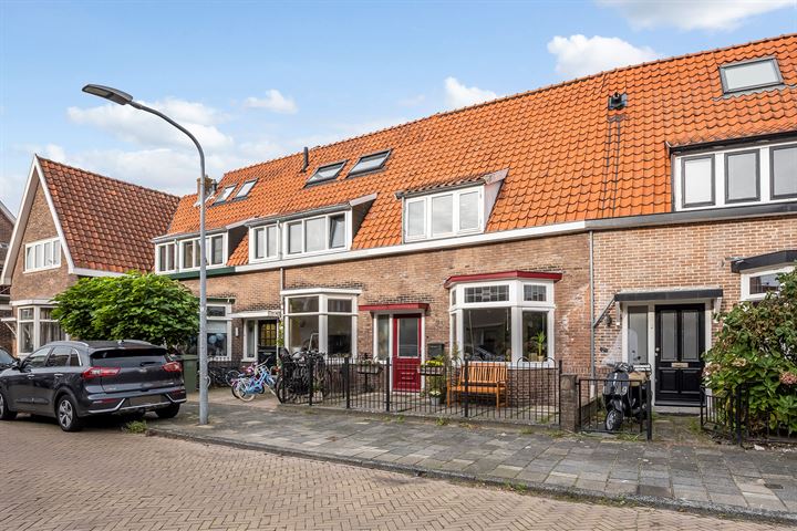 Bekijk foto 44 van Ooievaarstraat 9