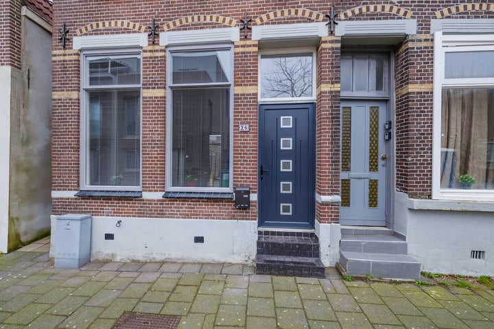 Bekijk foto 9 van van Strijenstraat 26