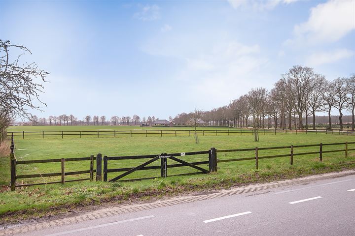 Bekijk foto 40 van Lemelerweg 46