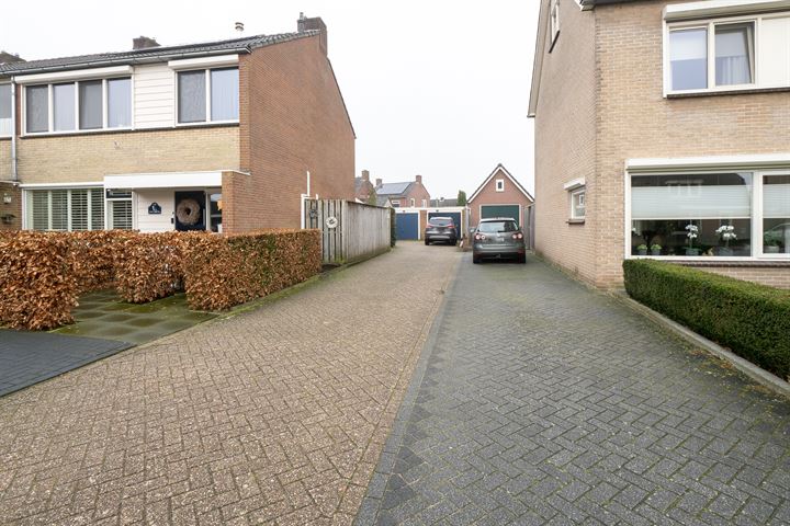 View photo 35 of Rijssensestraat 132