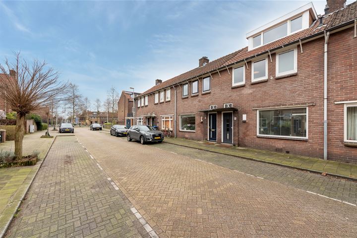 Bekijk foto 5 van Barkasstraat 8