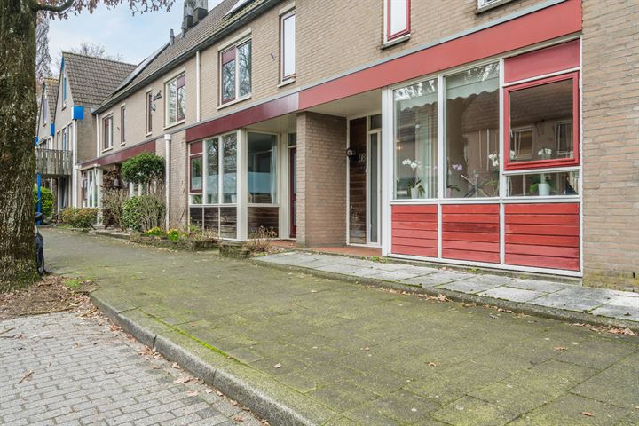 Bekijk foto 31 van Di Lassostraat 98