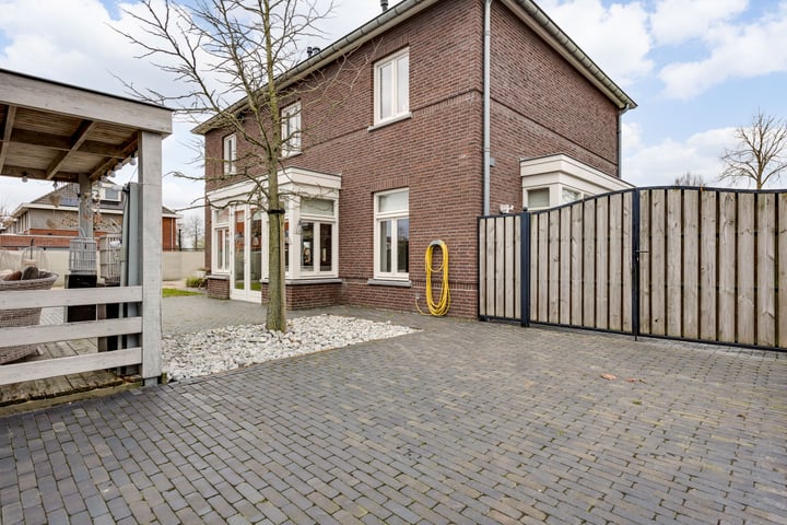 Bekijk foto 48 van Groenewoudstraat 32