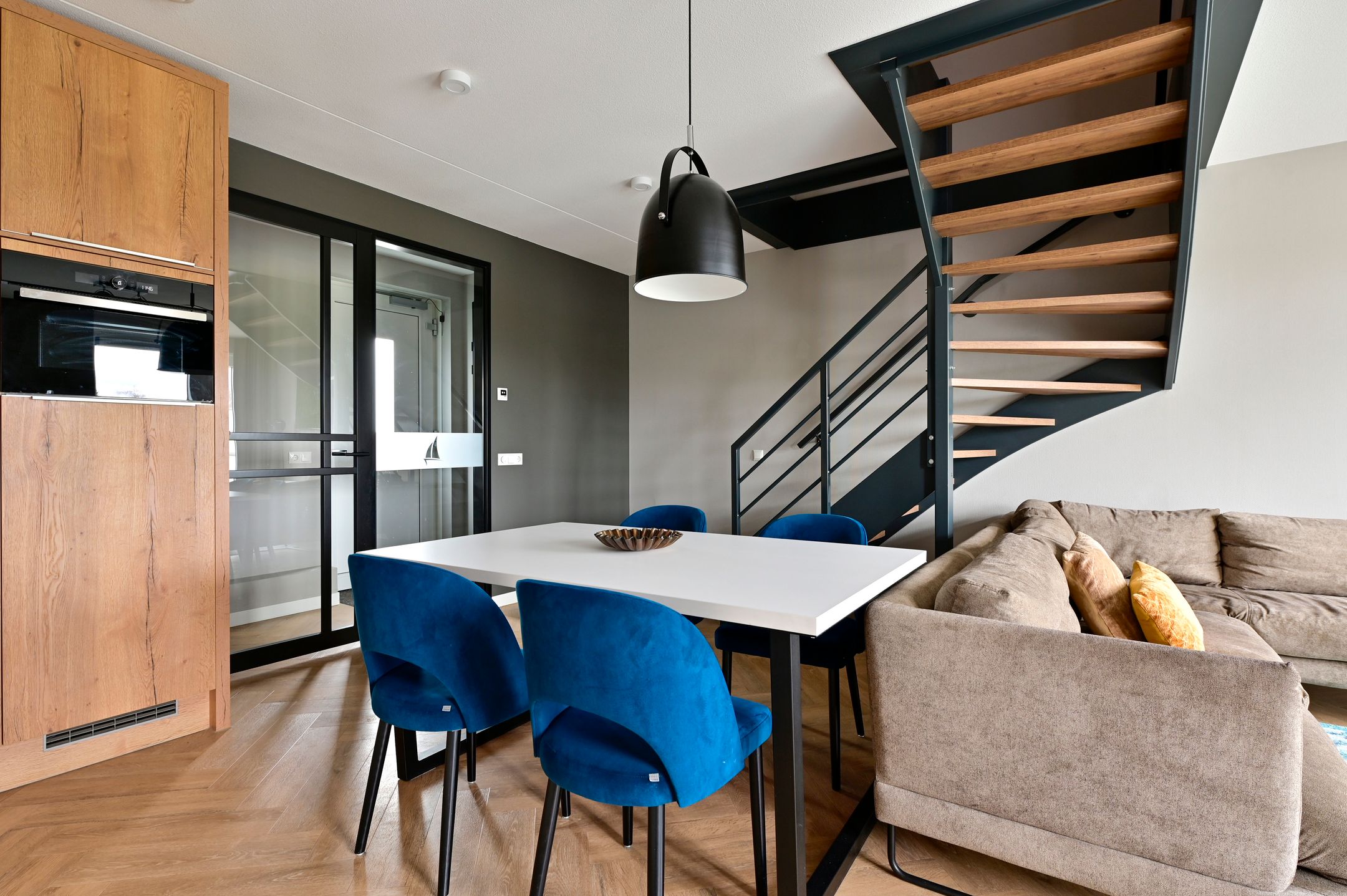 2-bedroom freehold villa in Well (LI) — photo 5 of 5