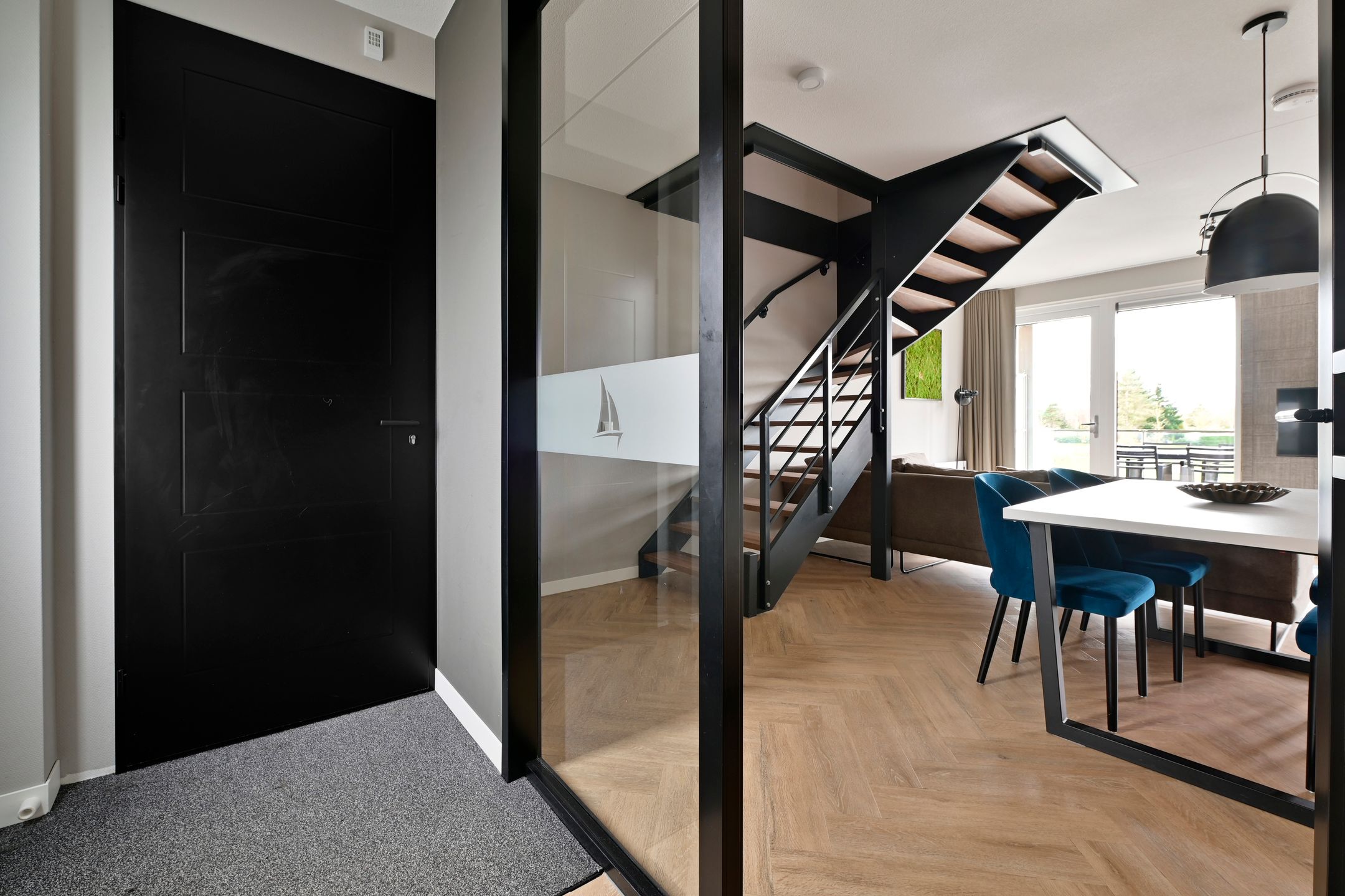 2-bedroom freehold villa in Well (LI) — photo 4 of 5