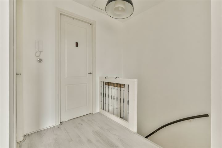 View photo 6 of Beverstraat 67-B