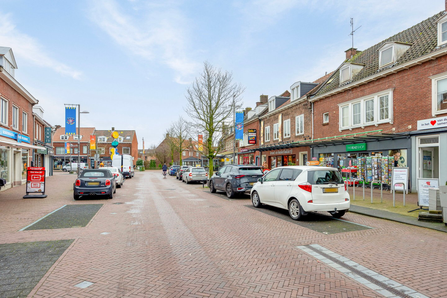 Bekijk foto 2 van Grotestraat 101