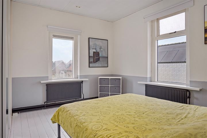 Bekijk foto 30 van Carmelietenstraat-oost 14