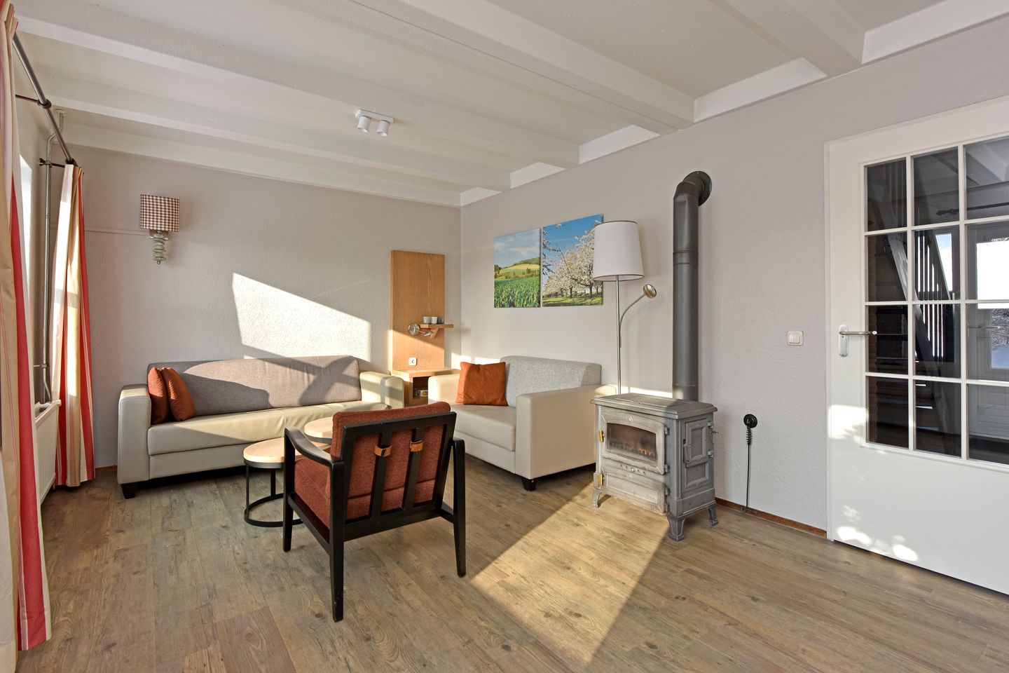 Foto 4 van Randweg 21-312