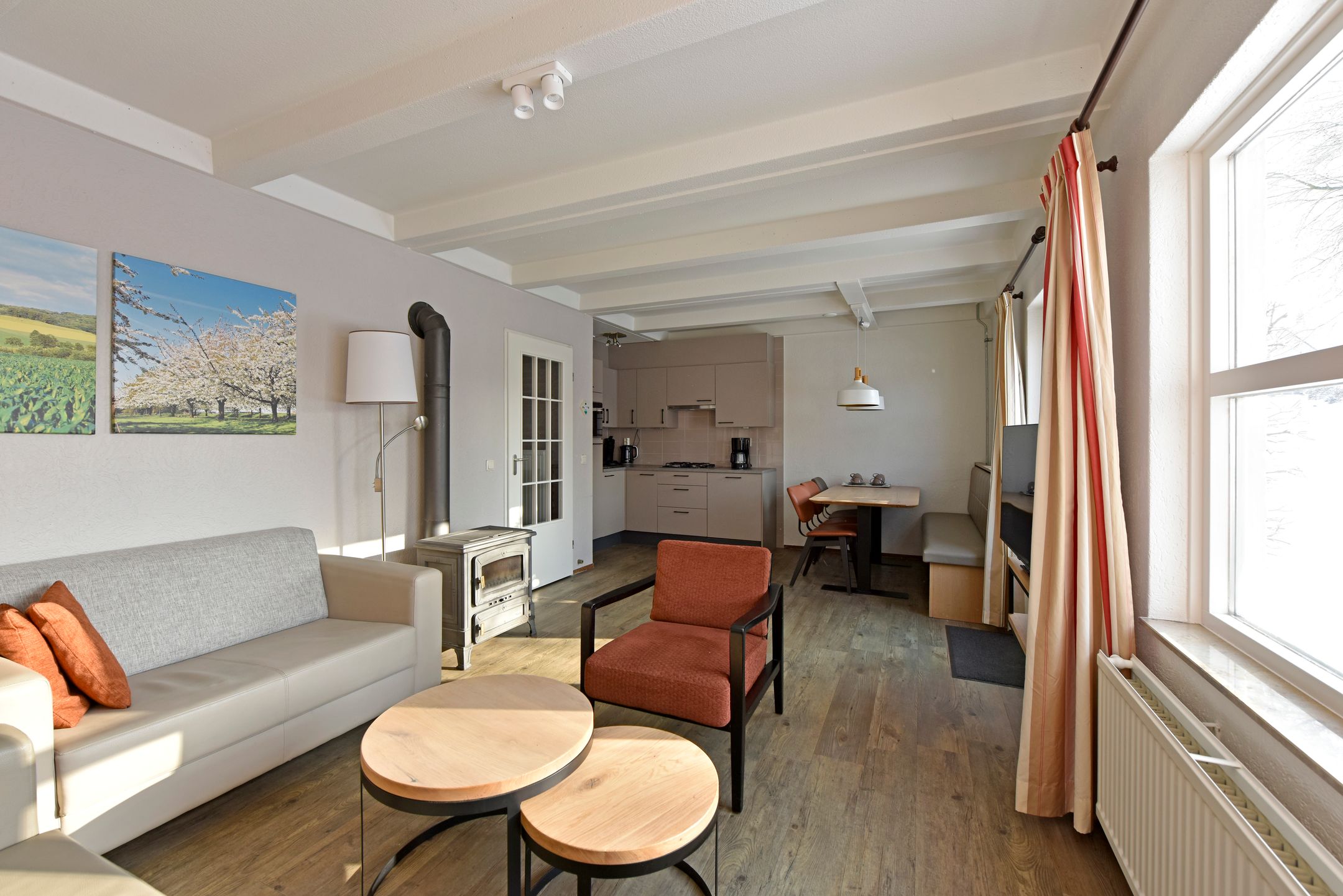 Foto 6 van Randweg 21-312