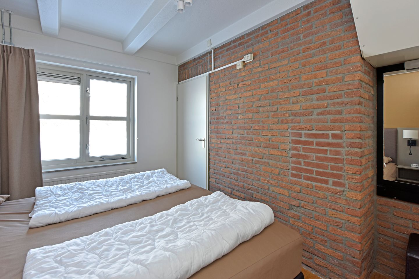 Foto 10 van Randweg 21-312