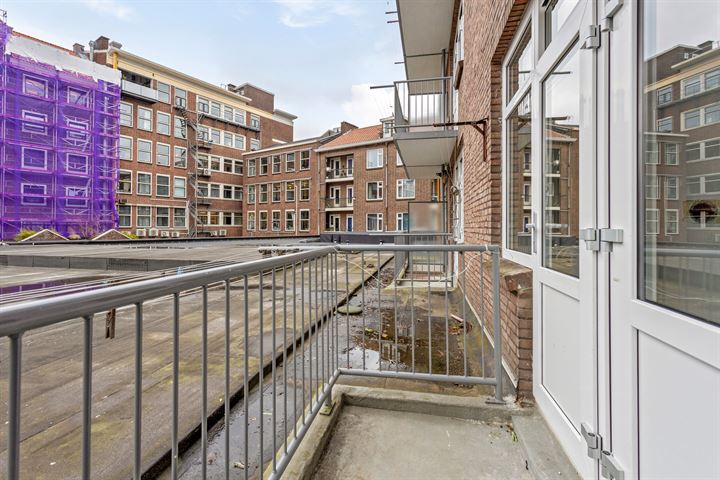 Bekijk foto 17 van Bredestraat 9-B