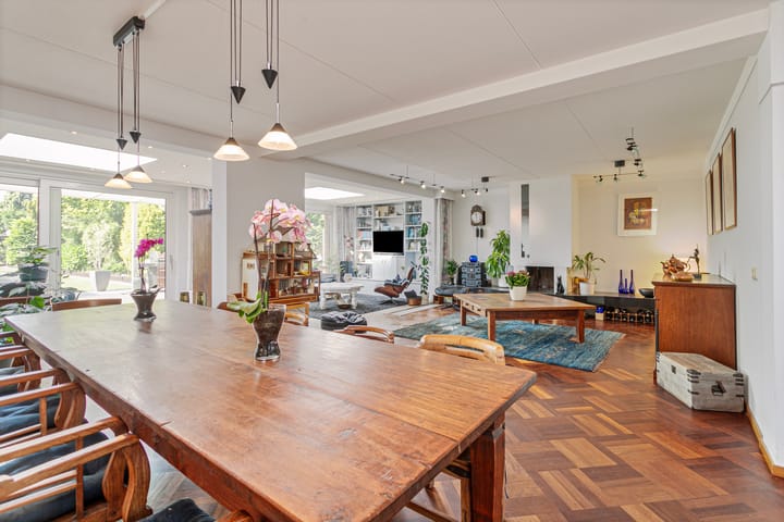 Photo 7 of Teugenaarsstraat 39