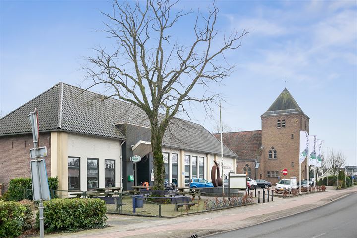 Bekijk foto 55 van Duijtschstraat 10